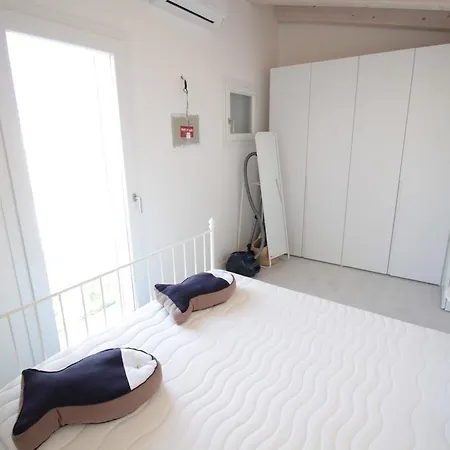 Nympheas Apartment